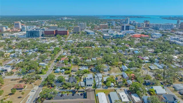 $2,500,000 | 1755 7th Street, Sarasota, FL 34236