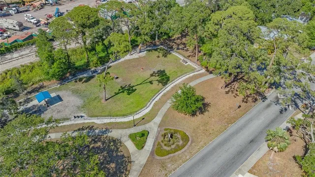 $2,500,000 | 1755 7th Street, Sarasota, FL 34236