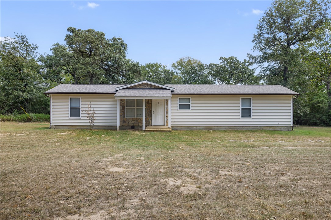 8915 Cobb Branch Road Franklin, TX 77856 - Photo 4 of 33 Gallery Image 4