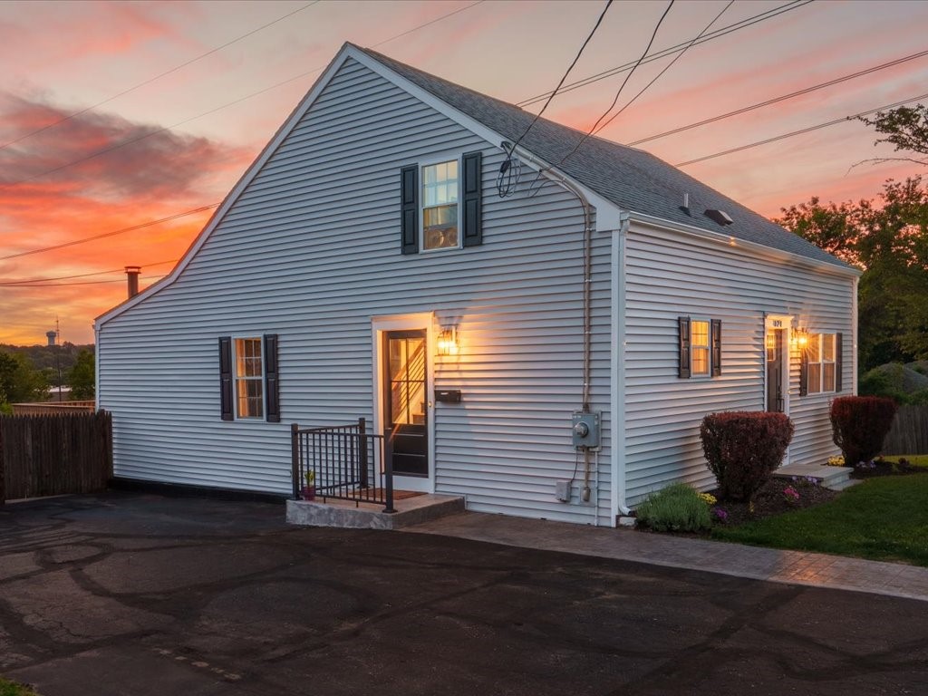 121 Talcott Street Woonsocket, RI 02895 - Photo 1 of 42