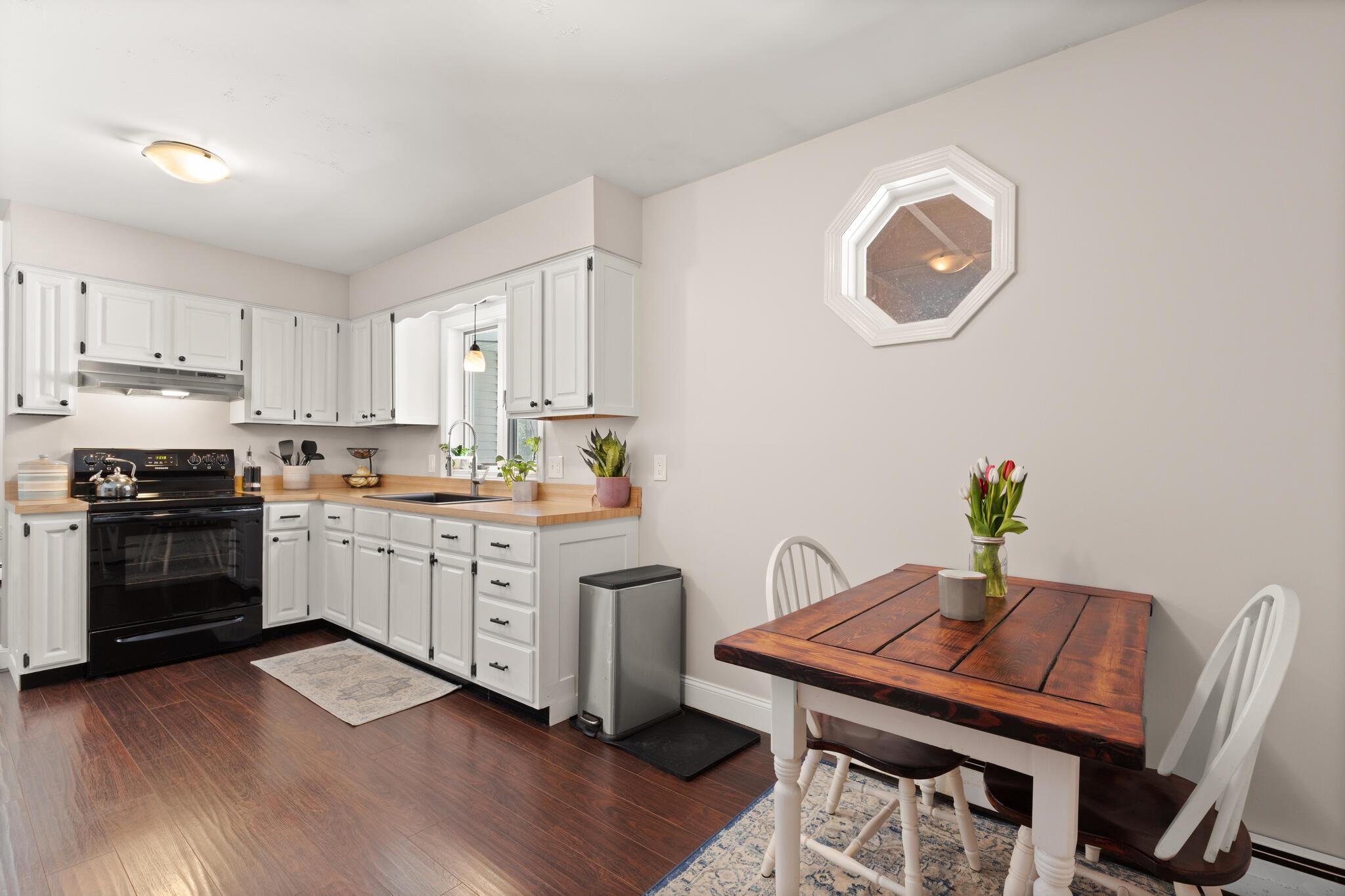 3 Christopher Lane Pelham, NH 03076 - Photo 13 of 31