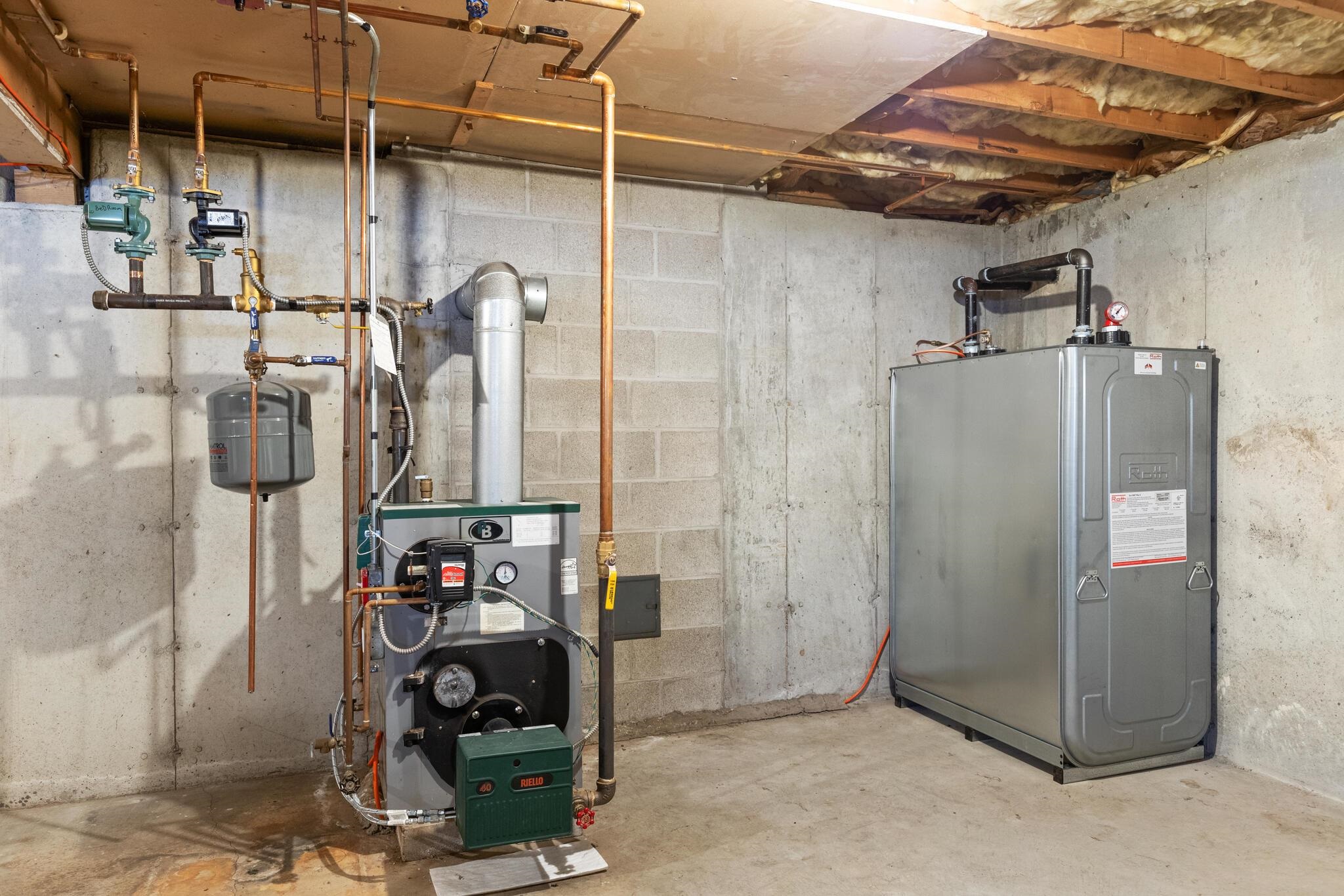 3 Christopher Lane Pelham, NH 03076 - Photo 24 of 31