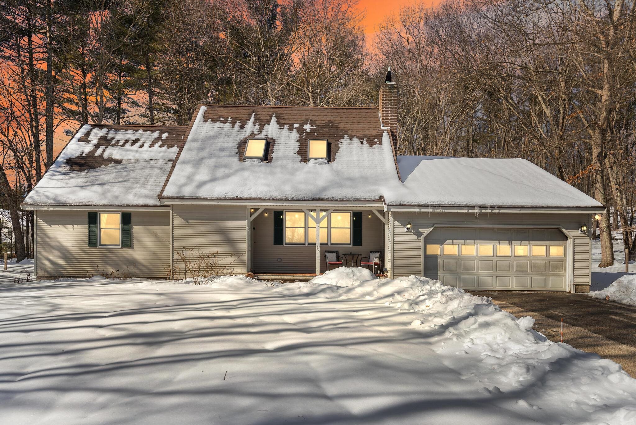 3 Christopher Lane Pelham, NH 03076 - Photo 28 of 31