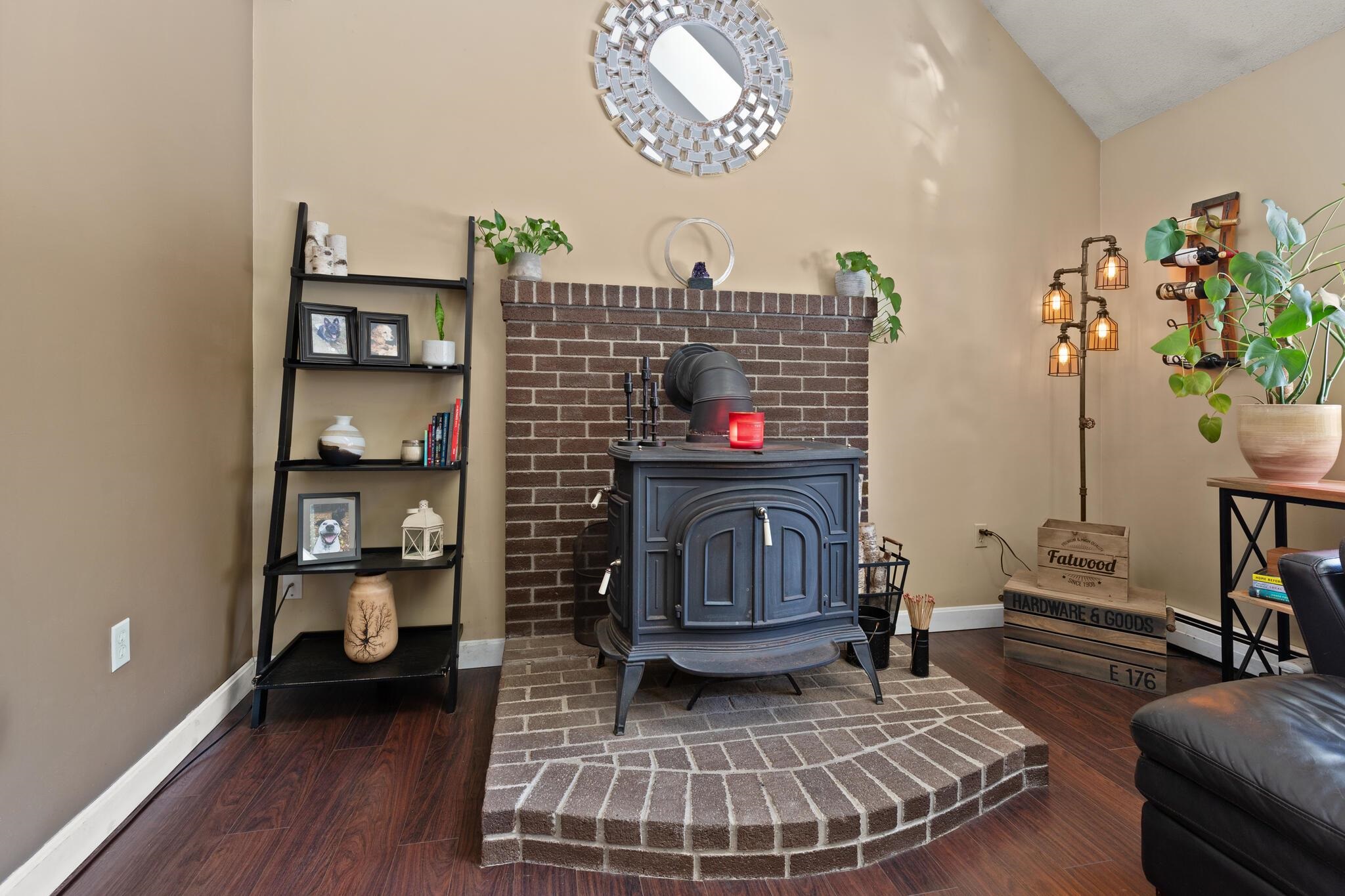 3 Christopher Lane Pelham, NH 03076 - Photo 8 of 31