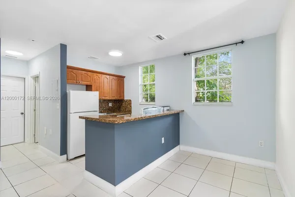 $2,200 | 536 Northeast 62nd Street, Unit 1, Miami, FL 33138
