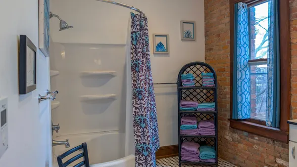$949,900 | 310 North Washington Avenue, Albert Lea, MN 56007
