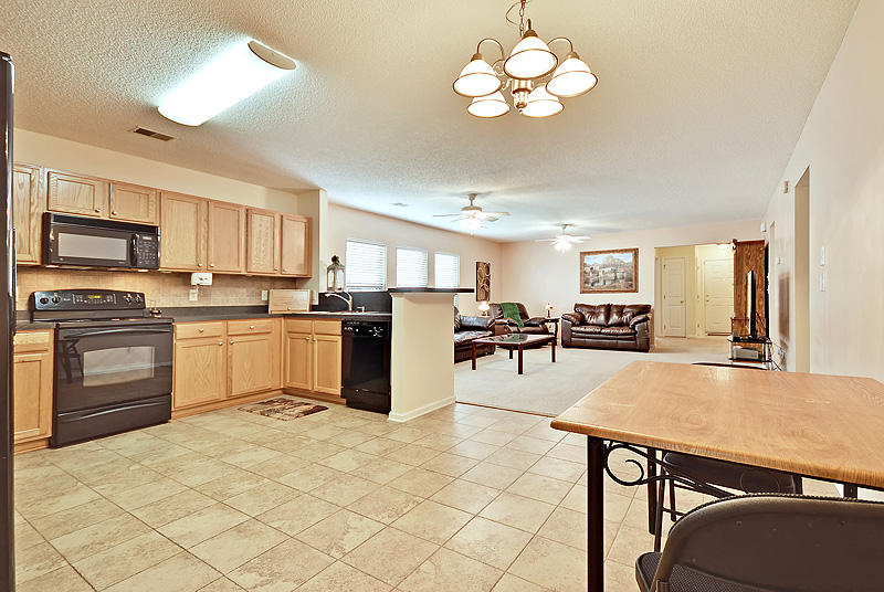 135 Thistle Road Goose Creek, SC 29445 - Photo 14 of 26 DSC_0051_DSC_0058-copy