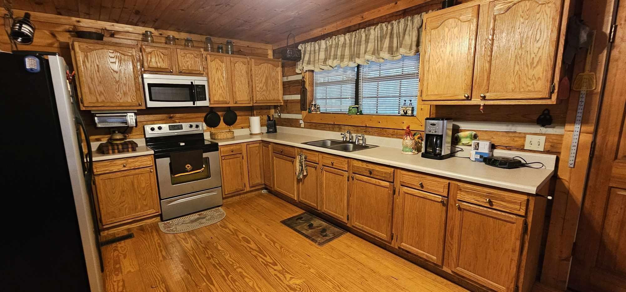 363 Shields Branch Road Tellico Plains, TN 37385 - Photo 10 of 49 Gallery Image 10