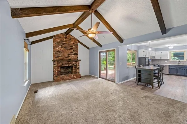 $354,000 | 6705 Northwest Mirror Lake Terrace, Parkville, MO 64152