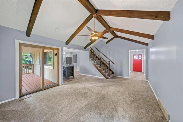 $354,000 | 6705 Northwest Mirror Lake Terrace, Parkville, MO 64152