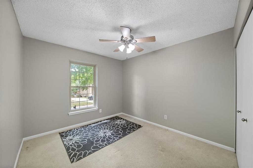 6705 Northwest Mirror Lake Terrace Parkville, MO 64152 - Photo 21 of 31