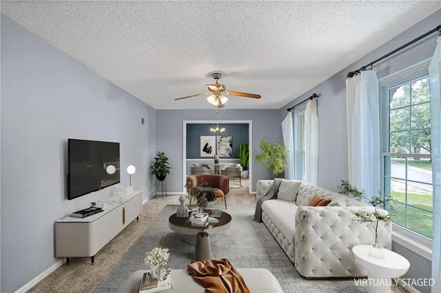 $354,000 | 6705 Northwest Mirror Lake Terrace, Parkville, MO 64152