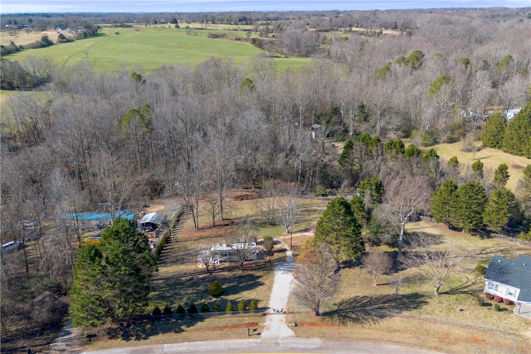 477 Wilderness Road Fair Play, SC 29643 - Photo 1 of 27 Gallery Image 1