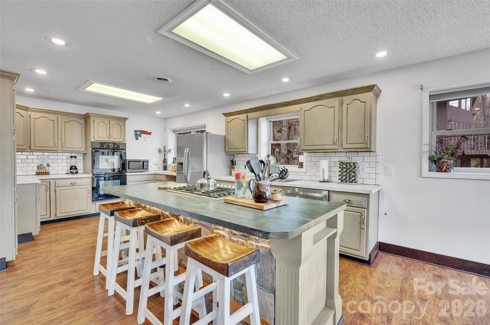 202 Tamarack Road Beech Mountain, NC 28604 - Photo 8 of 47