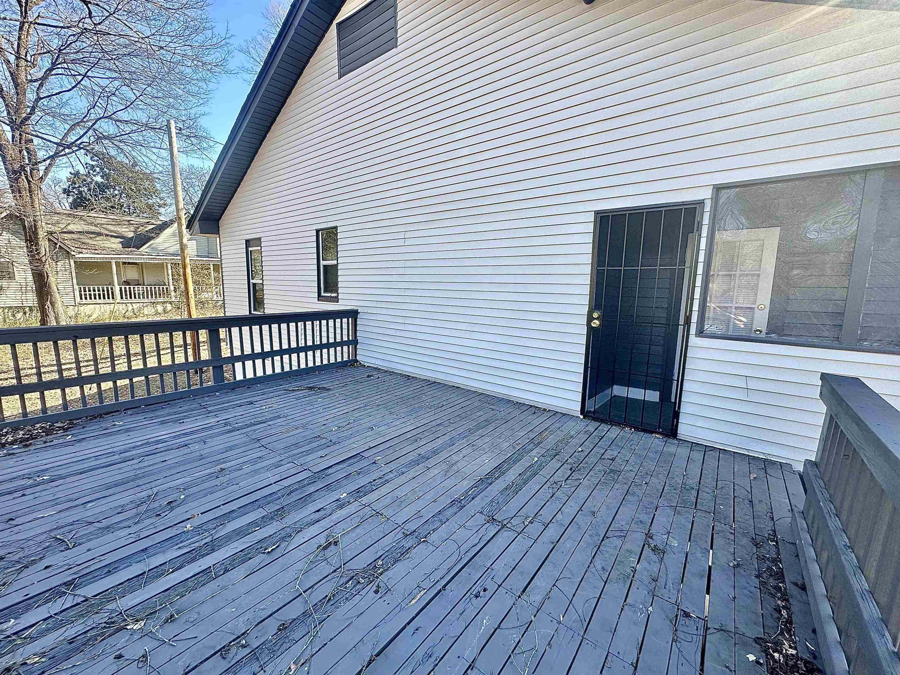 182 South Jefferson Street Ripley, TN 38063 - Photo 20 of 22 a view of a house with wooden floor