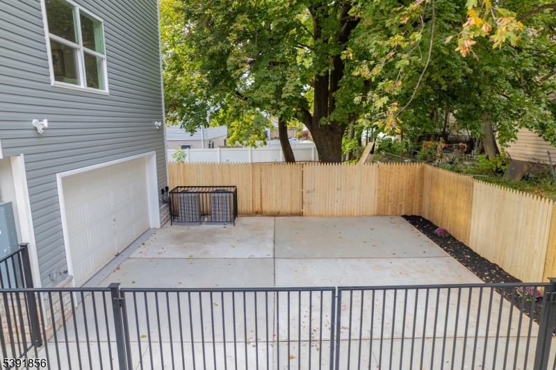 543 13th Avenue Newark, NJ 07103 - Photo 29 of 38