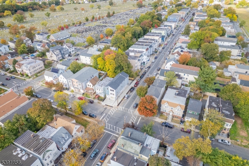 543 13th Avenue Newark, NJ 07103 - Photo 36 of 38 an aerial view of residential houses with outdoor space