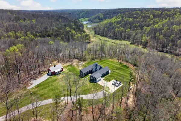 $1,299,900 | 1499 Doe And Fawn Lane, Crawford, TN 38554