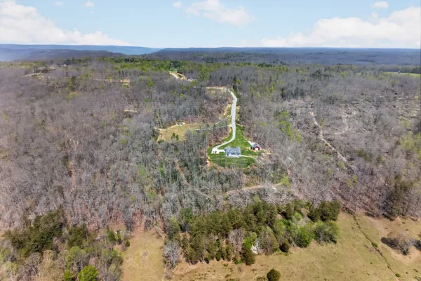 $1,299,900 | 1499 Doe And Fawn Lane, Crawford, TN 38554