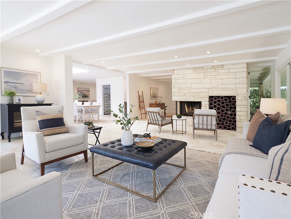 27424 Rainbow Ridge Road Palos Verdes Peninsula, CA 90274 - Photo 12 of 59 Living Room