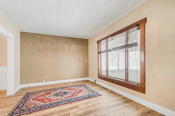 $180,250 | 17 South 10th Street, Niles, MI 49120