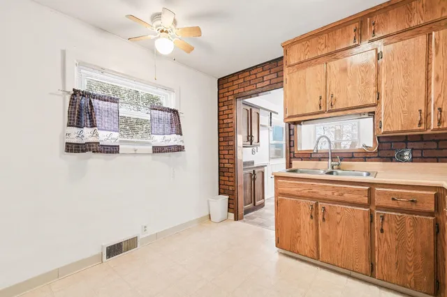 $175,000 | 17 South 10th Street, Niles, MI 49120