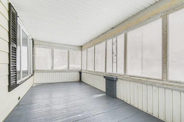 $180,250 | 17 South 10th Street, Niles, MI 49120