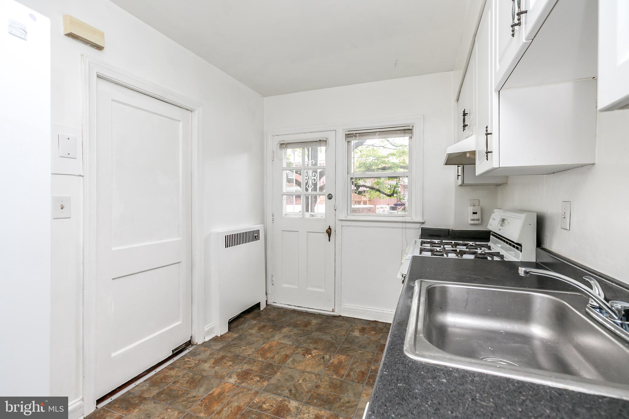 3810 Yolando Road Baltimore, MD 21218 - Photo 11 of 33