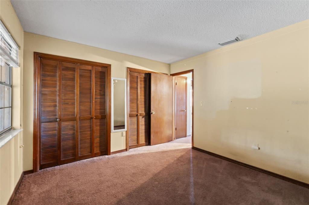 7447 Dundee Way Weeki Wachee, FL 34613 - Photo 27 of 35