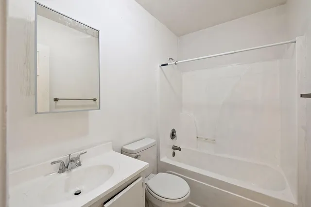 $1,995 | 1093 King Street, Unit C, Charleston, SC 29403