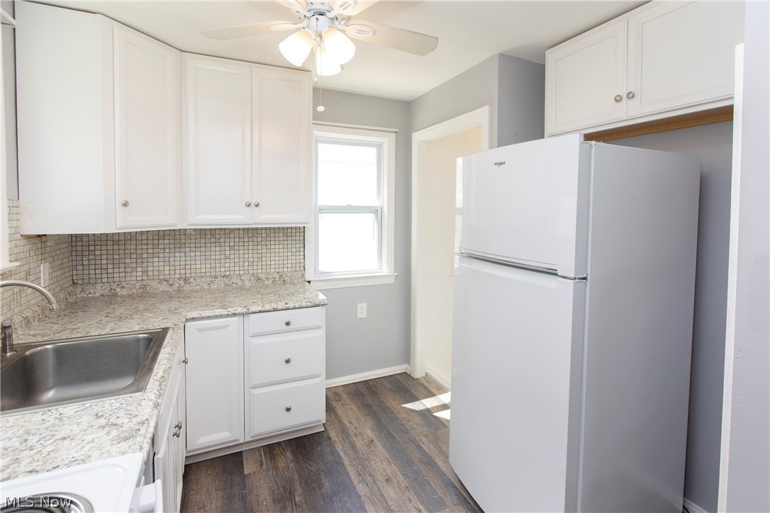 1413 Mayfield Ridge Road Cleveland, OH 44124 - Photo 12 of 35