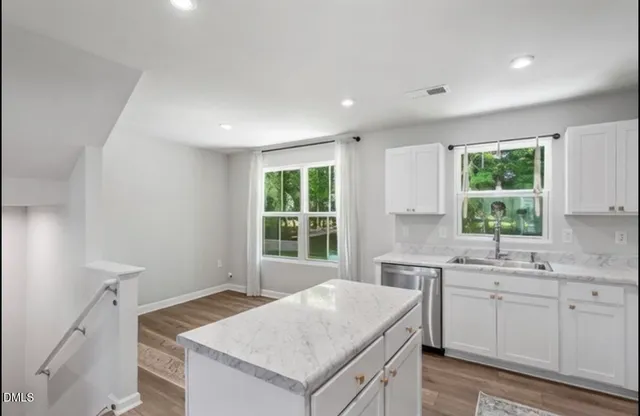 $2,000 | 1534 Indigo Crk Drive, Zebulon, NC 27597