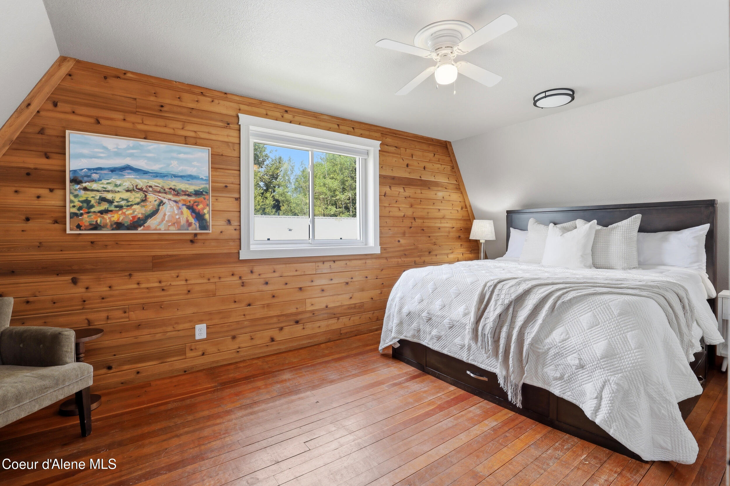 95 Whiskey Jack Road Sandpoint, ID 83864 - Photo 16 of 29 upstairs bed master