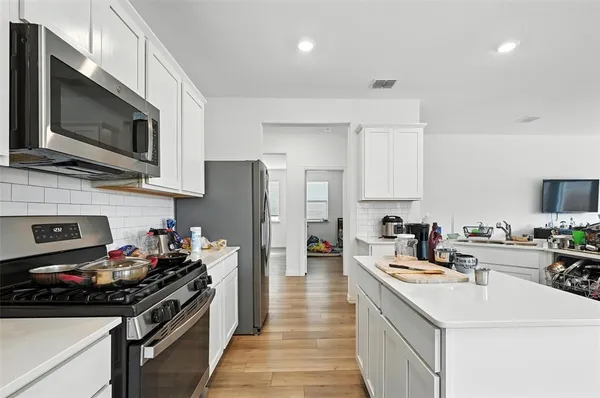 $2,600 | 8116 Green Heron Drive, McKinney, TX 75071