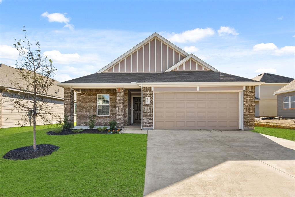 5045 Wellborn Road Crowley, TX 76036 - Photo 1 of 40