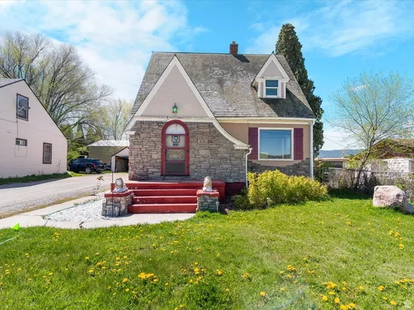 $325,000 | 129 West 2nd South, Soda Springs, ID 83276