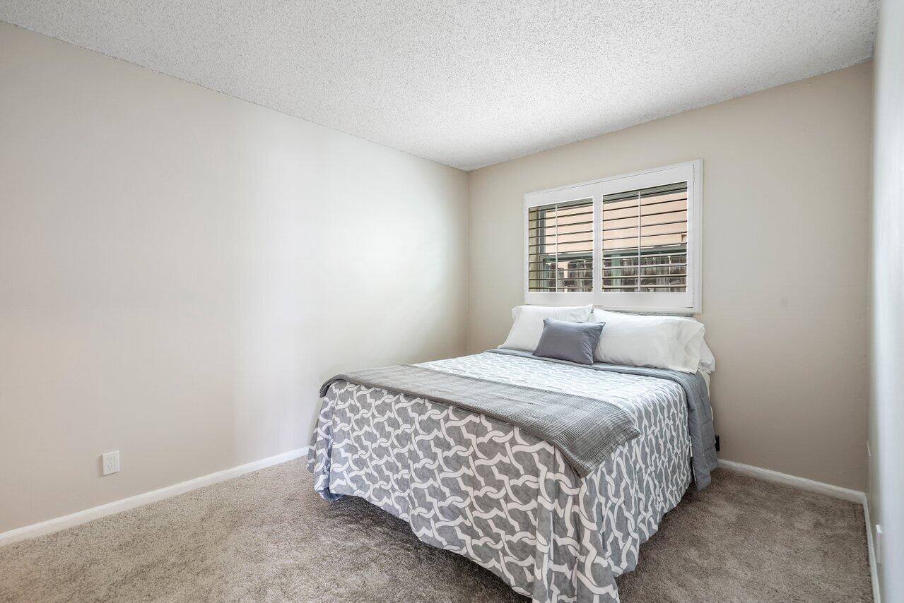 517 Northwest 54th Street Boca Raton, FL 33487 - Photo 12 of 29 Bedroom #3