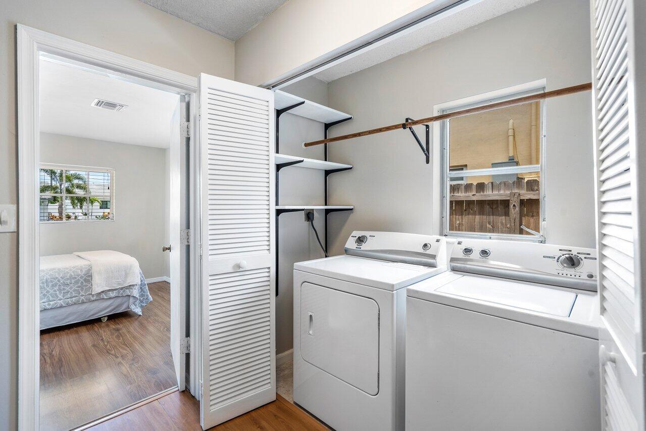 517 Northwest 54th Street Boca Raton, FL 33487 - Photo 14 of 29 Laundry Room
