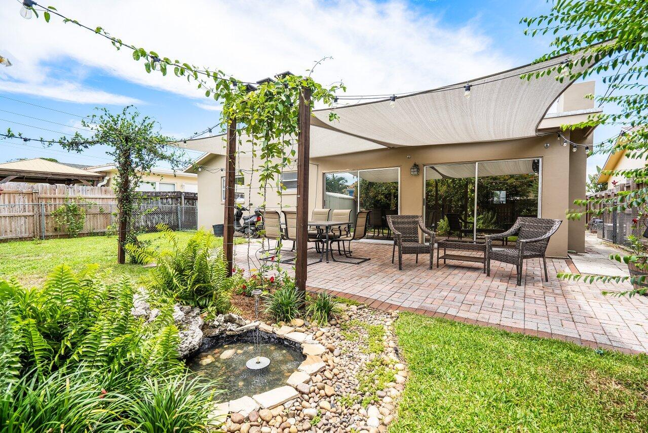 517 Northwest 54th Street Boca Raton, FL 33487 - Photo 16 of 29 Backyard