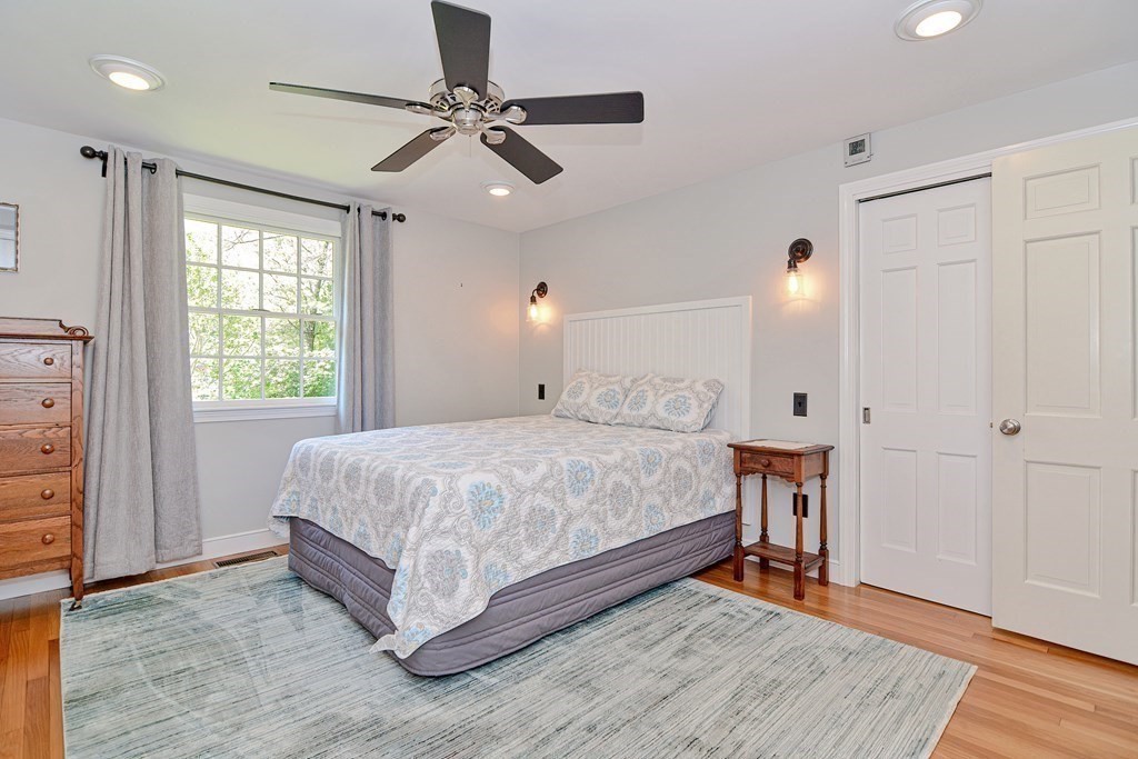 24 Warren Road Upton, MA 01568 - Photo 17 of 42 Gallery Image 17
