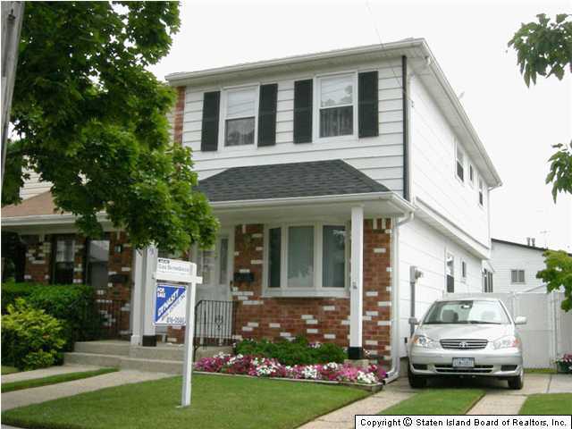 113 Annadale Road Staten Island, NY 10312 - Photo 1 of 1 Primary Photo