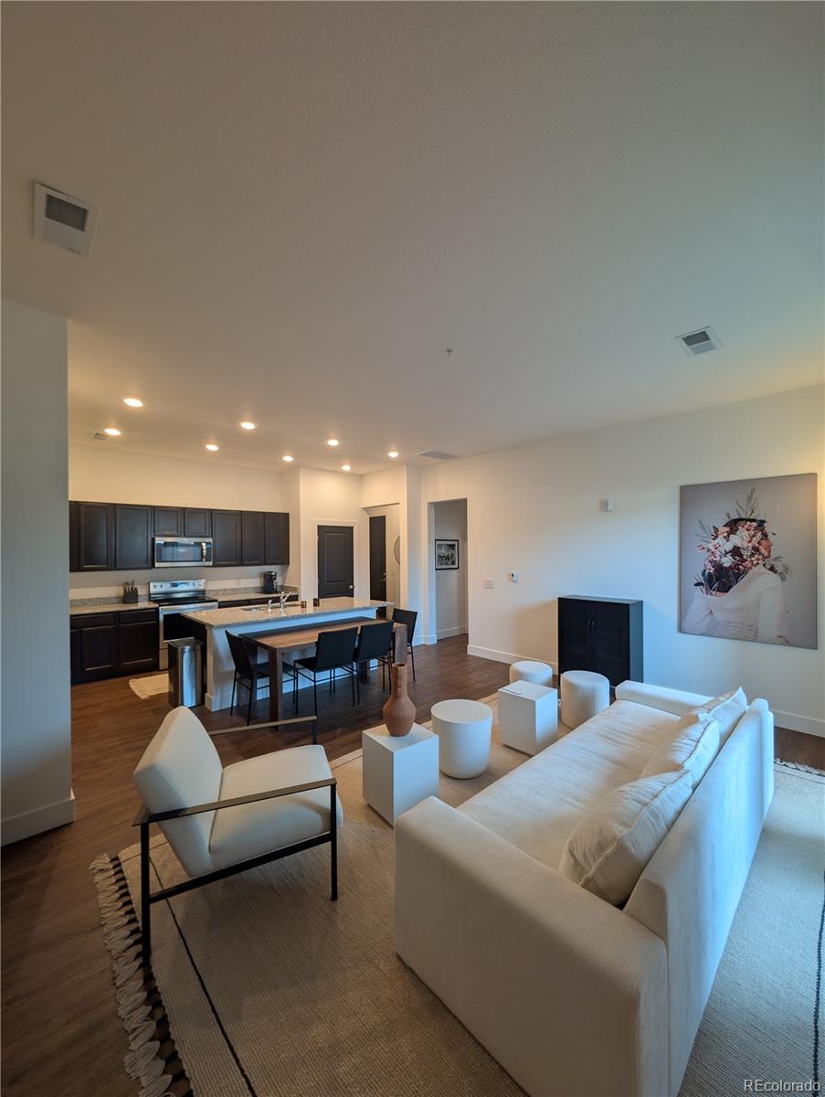 981 South Sable Boulevard, Unit 102 Aurora, CO 80012 - Photo 11 of 23