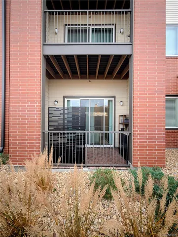 $1,895 | 981 South Sable Boulevard, Unit 102, Aurora, CO 80012