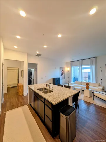 $1,895 | 981 South Sable Boulevard, Unit 102, Aurora, CO 80012