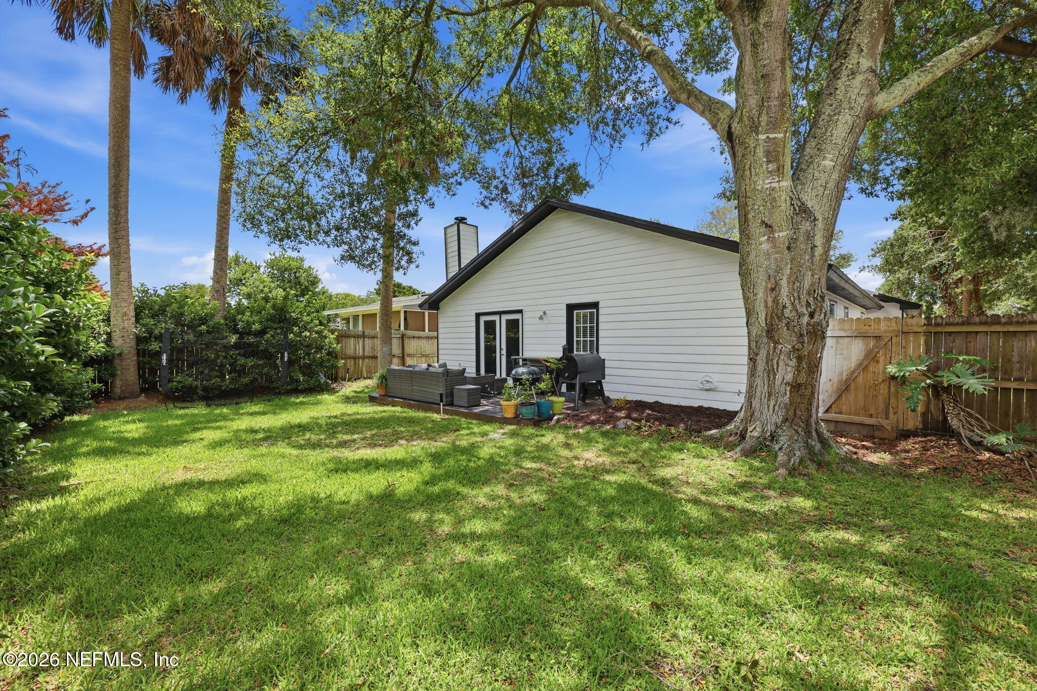 1139 Ruth Avenue Jacksonville Beach, FL 32250 - Photo 28 of 39 36-web-or-mls-1139 Ruth_036
