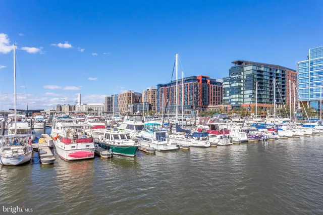 $345,000 | 560 N Street Southwest, Unit N409, Washington, DC 20024