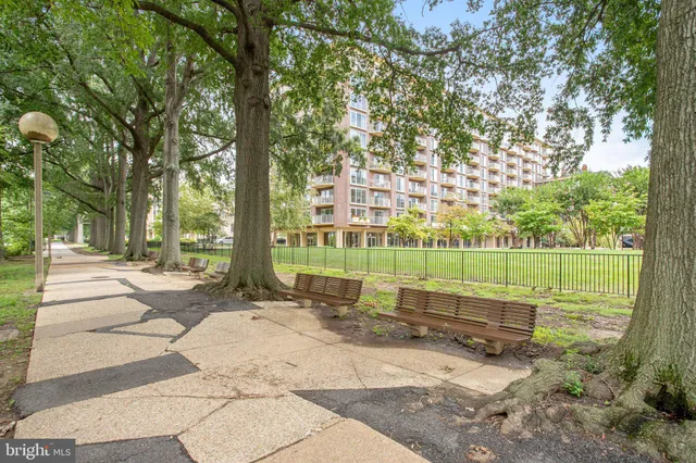 $345,000 | 560 N Street Southwest, Unit N409, Washington, DC 20024