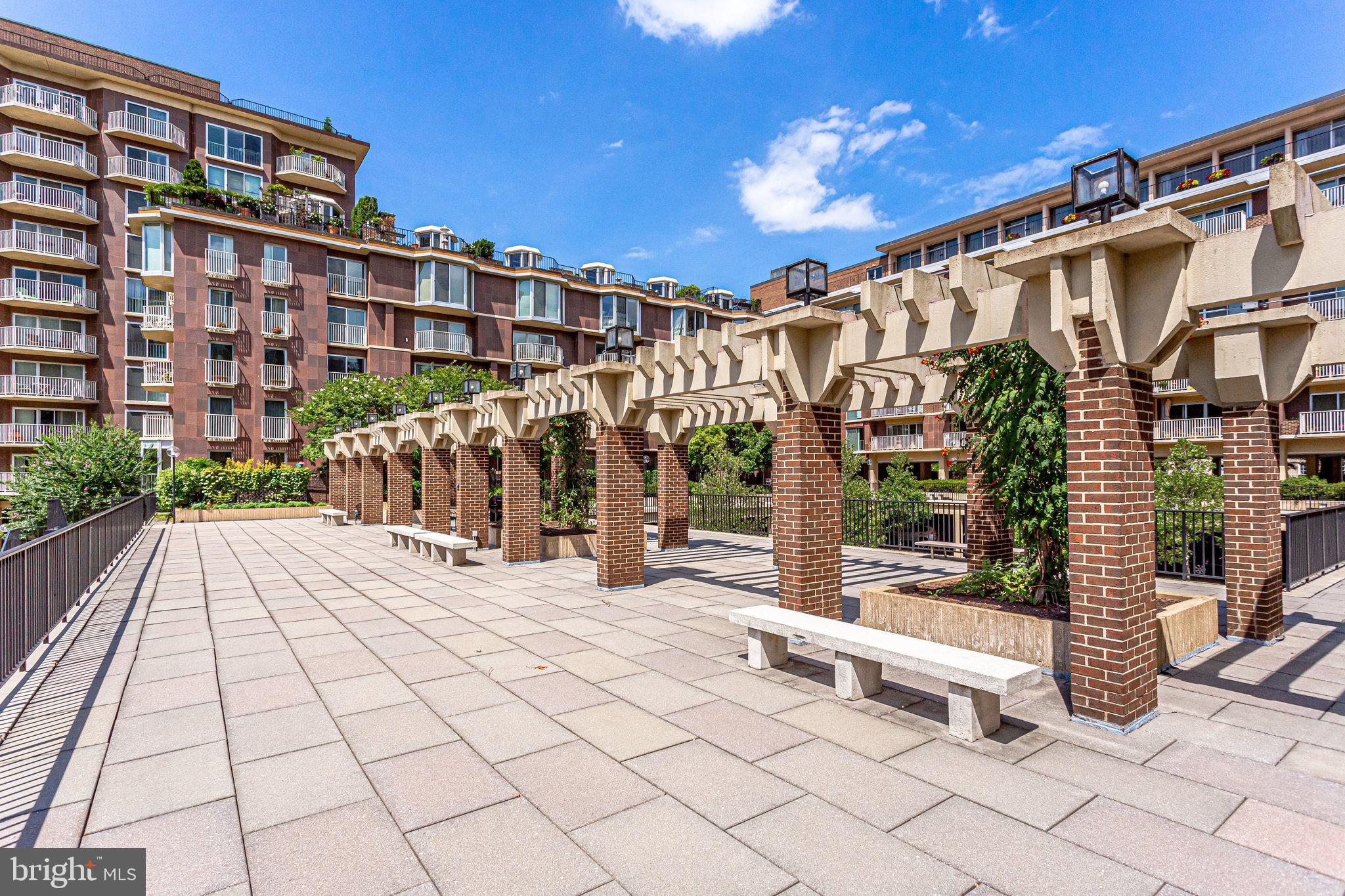 560 N Street Southwest, Unit N409 Washington, DC 20024 - Photo 3 of 10 Harbour Square Loggia