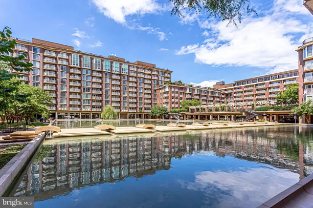 $345,000 | 560 N Street Southwest, Unit N409, Washington, DC 20024