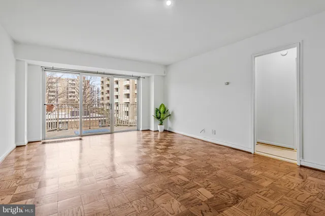 $345,000 | 560 N Street Southwest, Unit N409, Washington, DC 20024